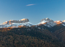 Кавказ, Зимний кемпинг у Скалистого хребта: трекинги налегке с ночёвками в палаточных домах