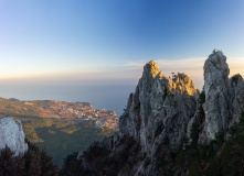 Крым, Новогодний Крым и зимний Ай-Петри: трекинги на Южном берегу Крыма с гостиницей