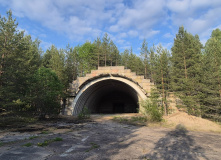 Северо-Запад, Заброшенный аэродром, Градуевские озера и финская линия VKT (разведка)