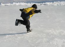 Северо-Запад, Катание на коньках на лесном озере (с обучением)