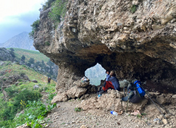 Лето, весна, зима и снова лето: пеший поход по весенним горам Западного Тянь-Шаня