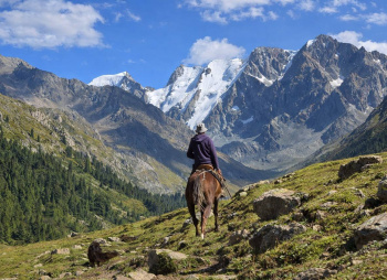 Сон-Куль: к парящему озеру тропами кочевников (разведка)