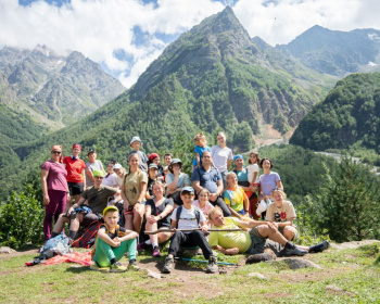 Дигория in english. Горный лагерь для родителей с детьми