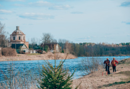 Русская деревня. На байдарках по реке Мста в Новгородской области