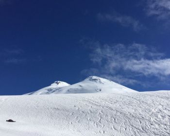 Mount Elbrus climb (with accommodation at the mountain shelters)