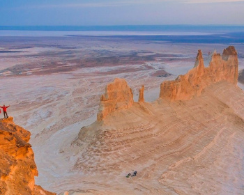 Активный тур на джипах: полуостров Мангистау