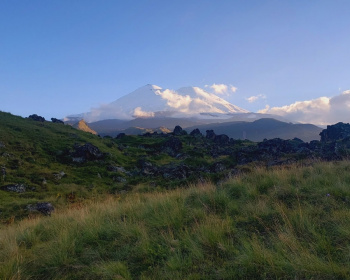 К подножью Эльбруса: путешествие для родителей с детьми (проживание в палатках)