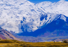 Удивительный мир высокогорья: комфортный туризм среди величественных вершин Памира