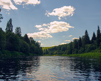 Поход на одноместных байдарках по реке Волга с Бенскими порогами