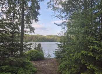 Озерная тропа (ночевка на базе отдыха)