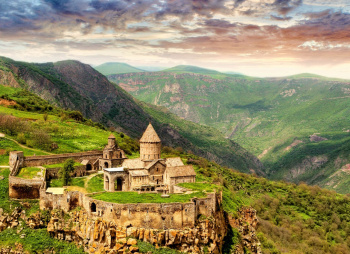 Армения. Тропа Легенд: пеший поход по региону Сюник