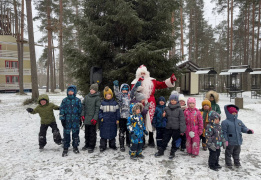 Всей семьёй в Новый Год!