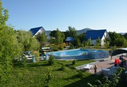 Горный лагерь в Крыму - Байдарская долина