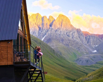 У подножия Казбека: горные трекинги налегке с проживанием на базе