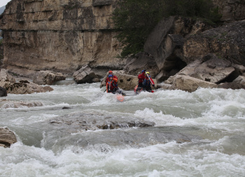 Бодрый Кавказ. Родео-тур по рекам Урух, Ардон, Баксан на катамаранах